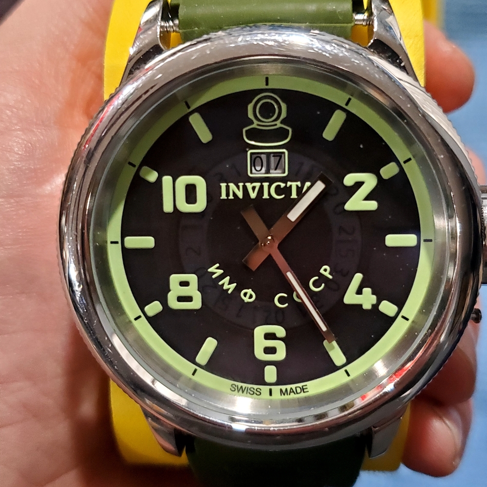 Invicta Russian Divers Watch - Picture 6 of 8
